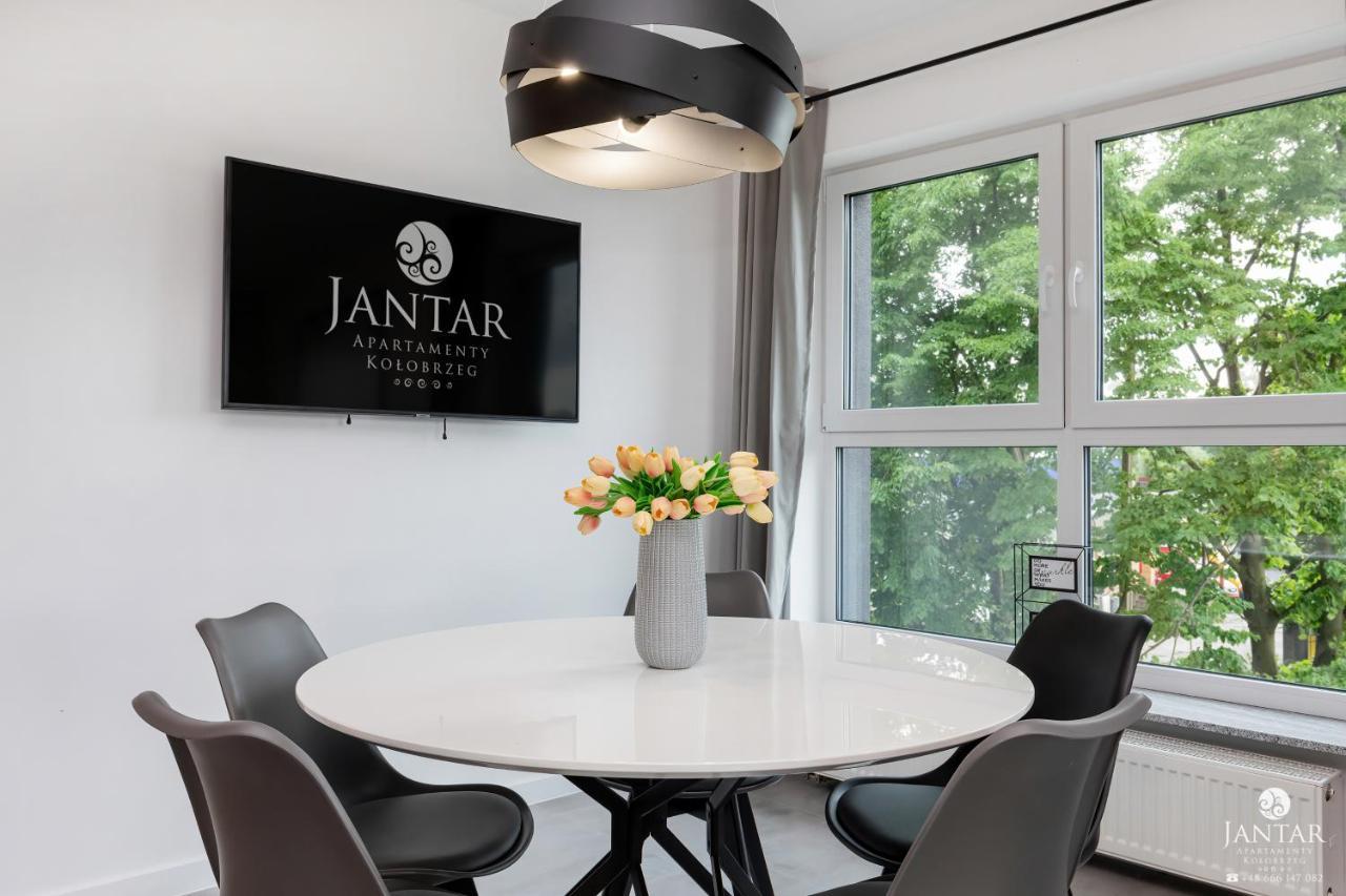 Jantar Apartamenty - Perlowa Przystan Kolobrzeg Ngoại thất bức ảnh